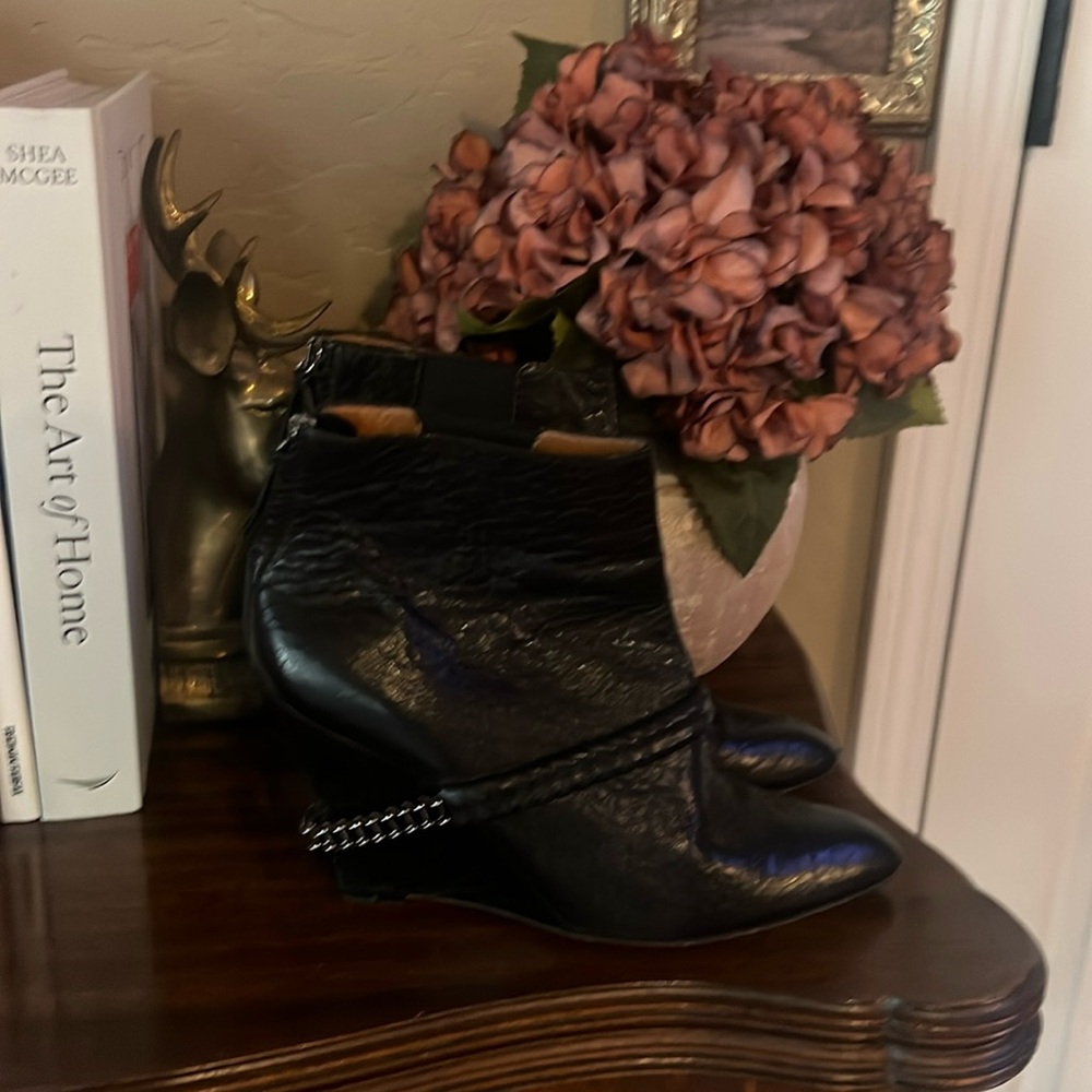 Givenchy Boots size 40